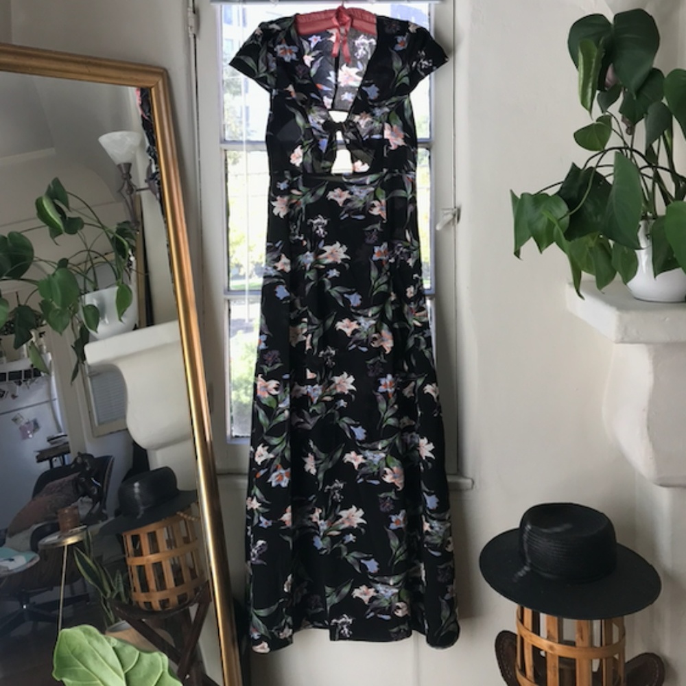 Gorgeous Long Floral Dress
